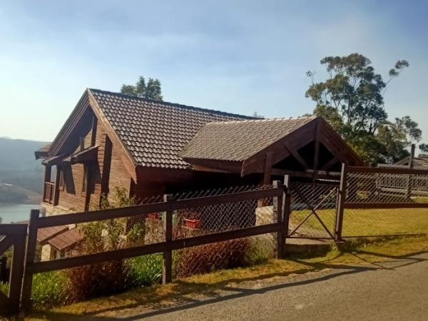 ooty-premium-woodhouse-lakeview